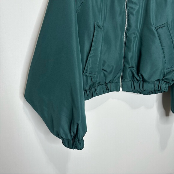 Forever 21 Hunter Green Crop Bomber Jacket - Picture 6 of 13